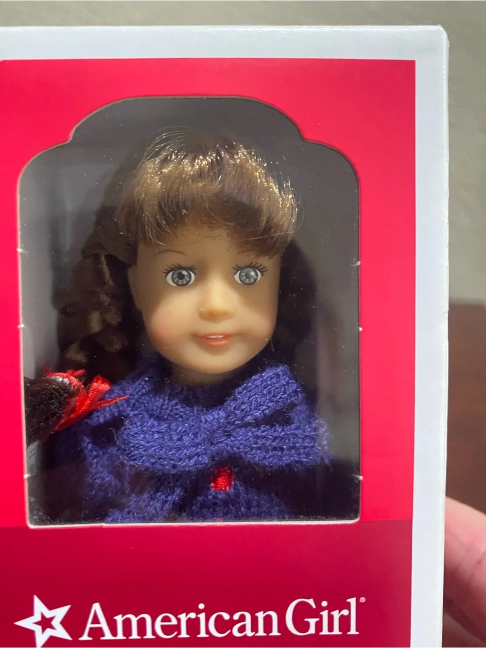 American Girl Doll, Molly Mcintire Mini Doll, 6.5 inches with a Mini Book